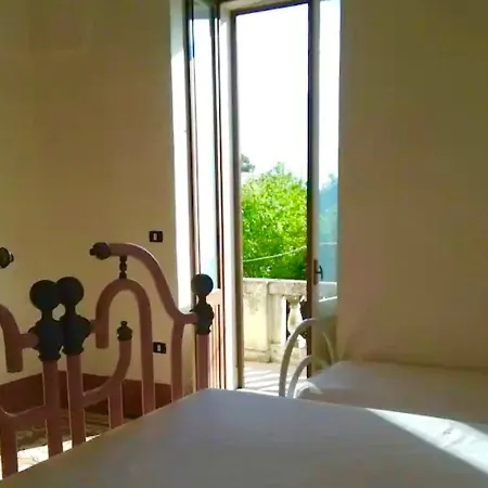 Stone House Semesterbostad *