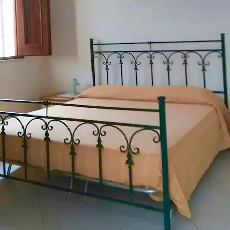 Stone House Holiday home Marittima
